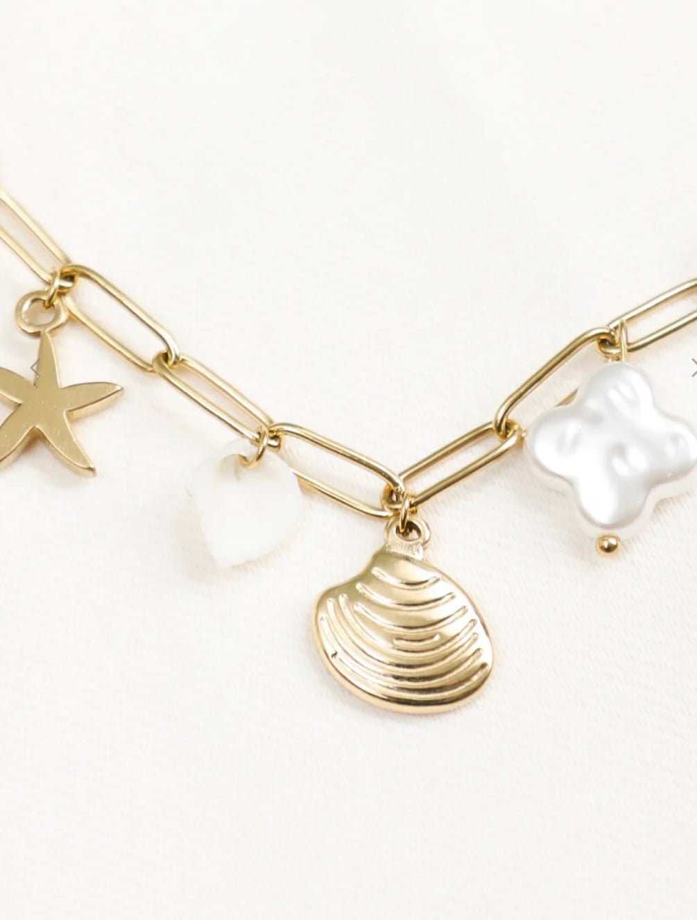 Collier coquillage perle blanche