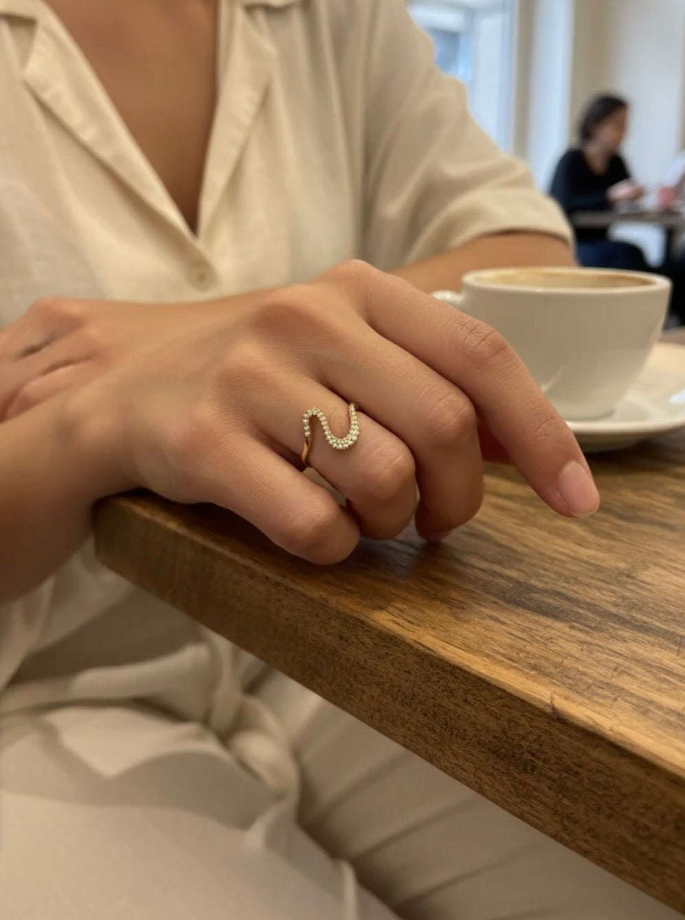 Bague vague doré