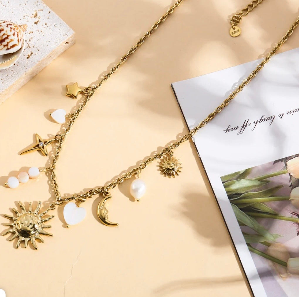 Collier nova
