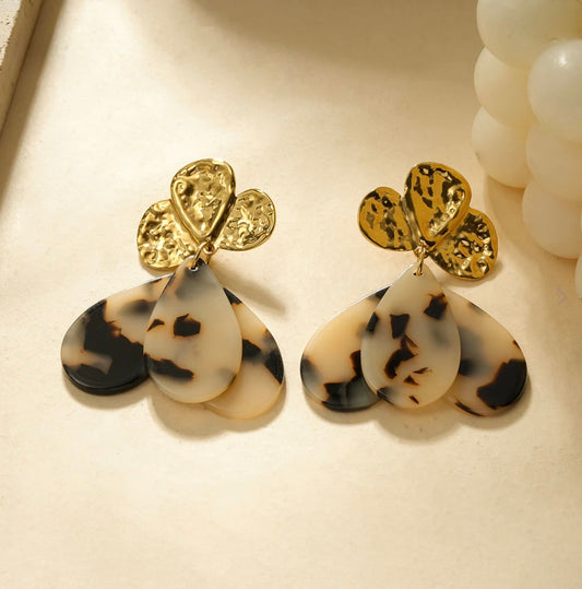 Boucle d’oreille pétales léopard
