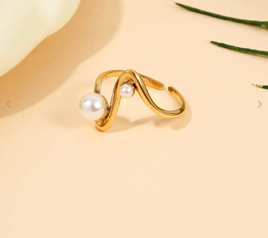Bague vague blanche