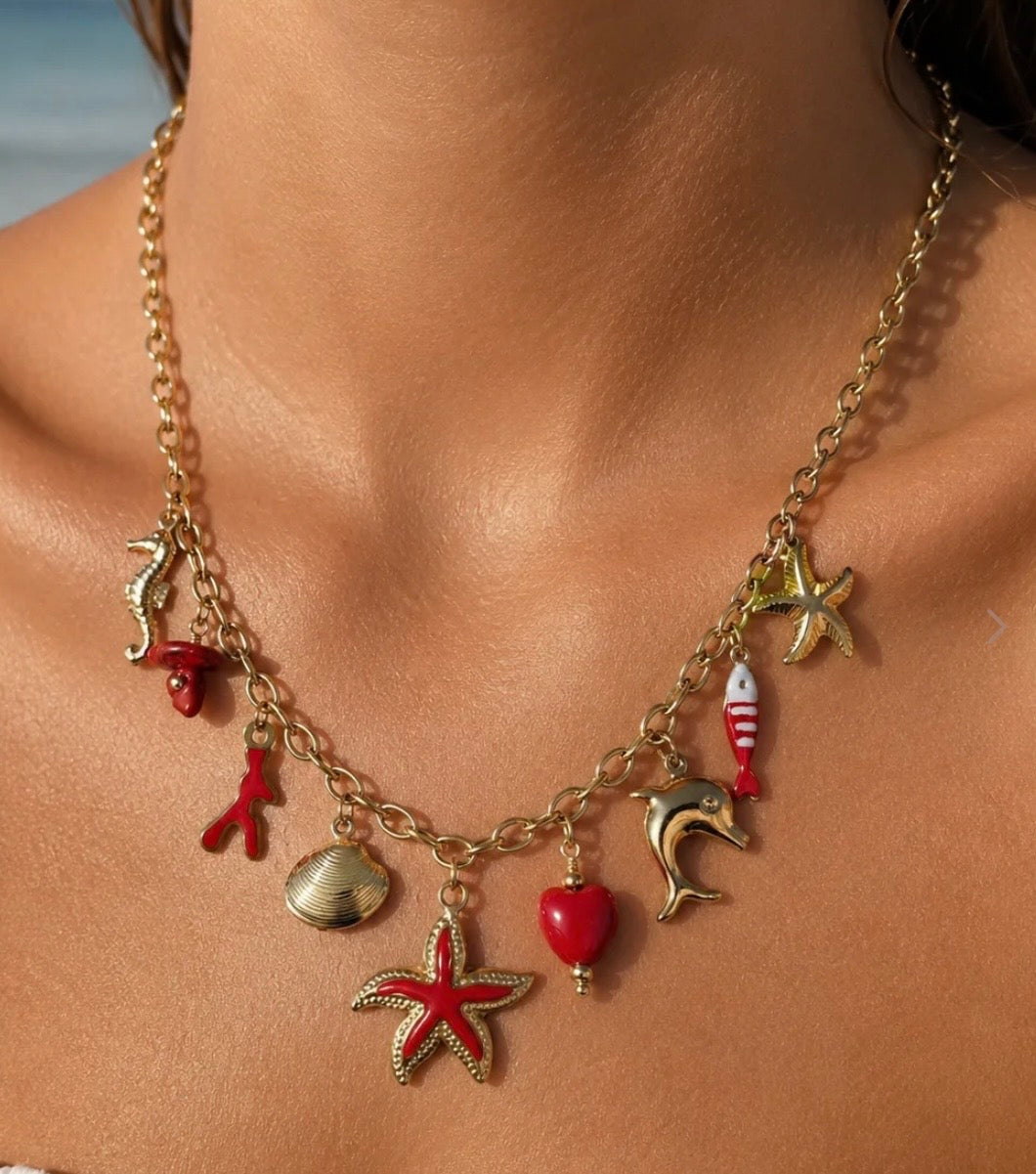 Collier rouge mystique