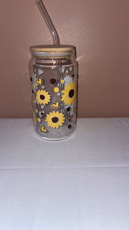 Verre fleur jaune