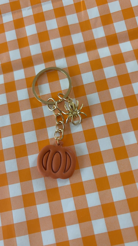 Porte clés citrouille / araignée